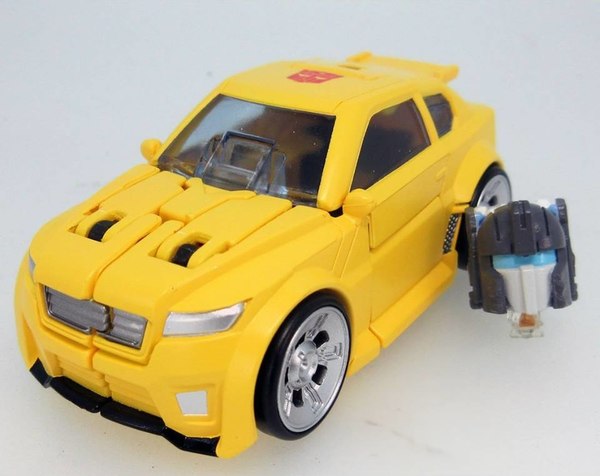 Legends Series Lg Bumblebee Spike Slugslinger Perceptor And Octone  (2 of 15)